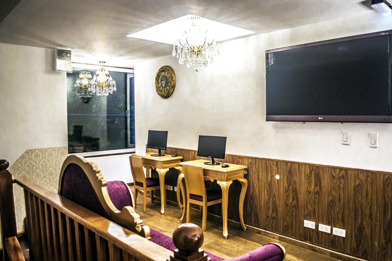 Hotel Von Astorian Богота Экстерьер фото